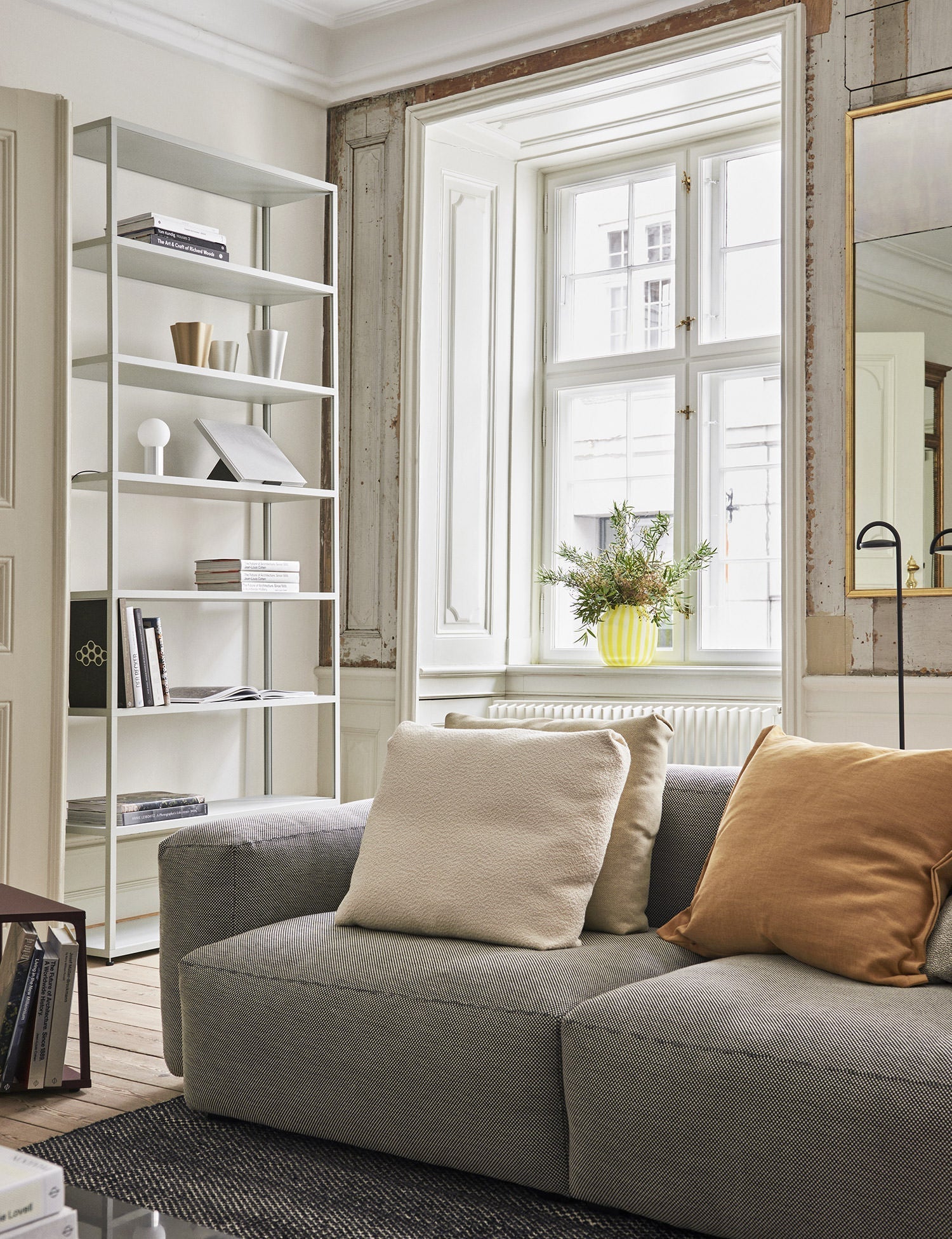 Plica Sprinkle Cushion