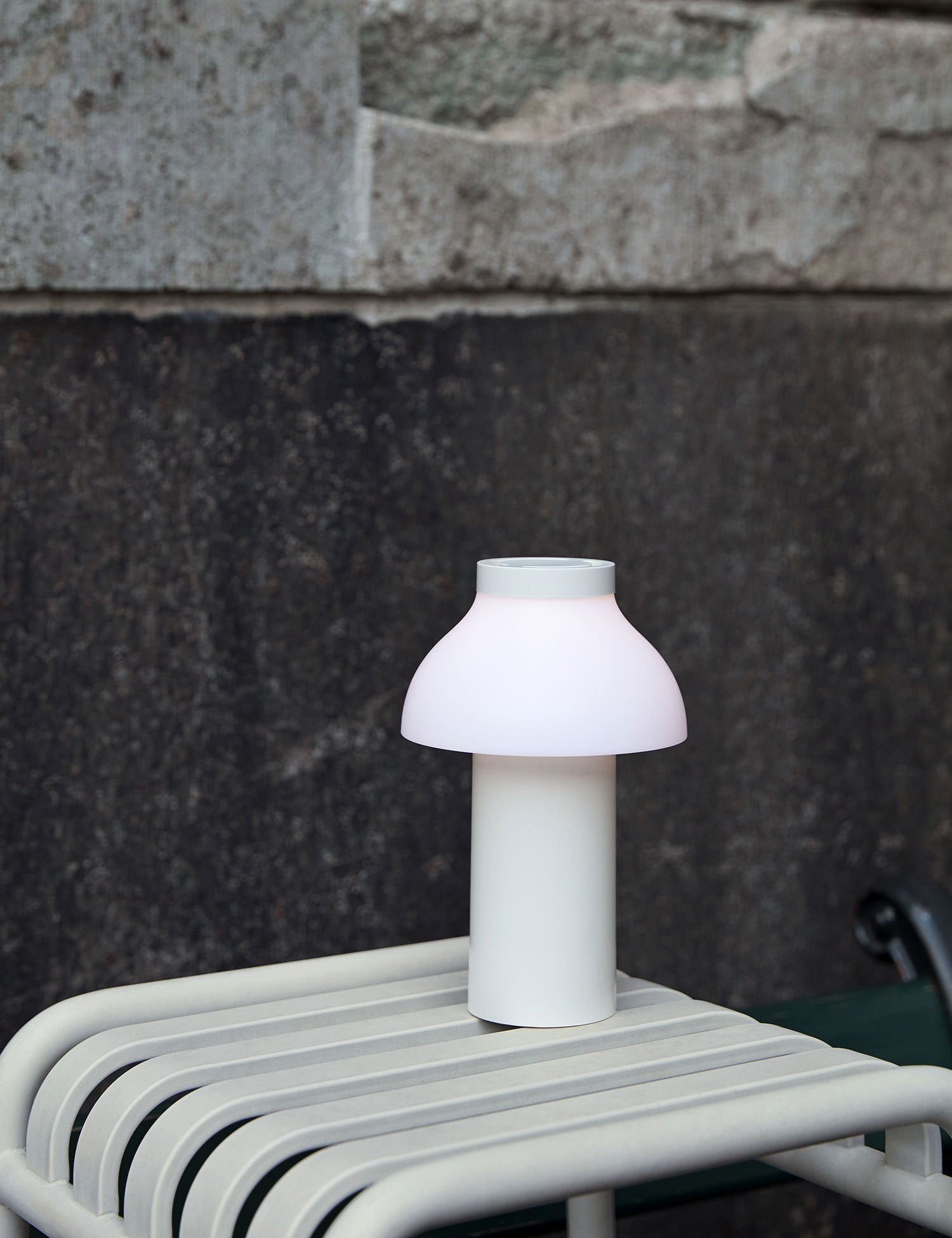 PC Portable Lamp (White)