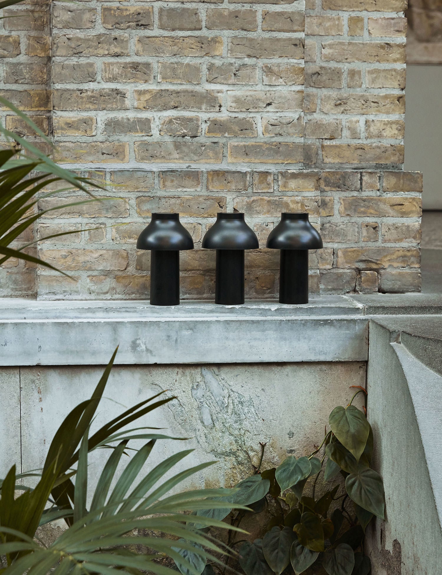 PC Portable Lamp (Black)